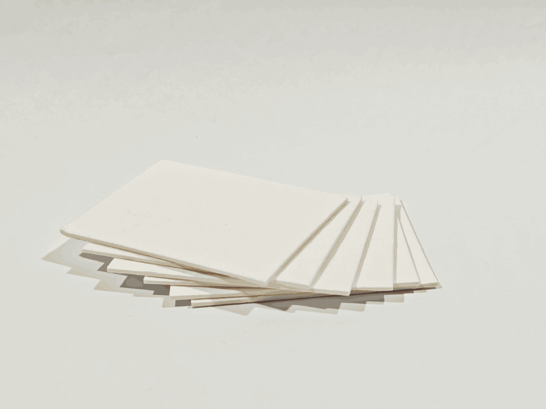 预裁厚滤纸9 cm*7 cm，厚度2.2-2.3mm Filter paper